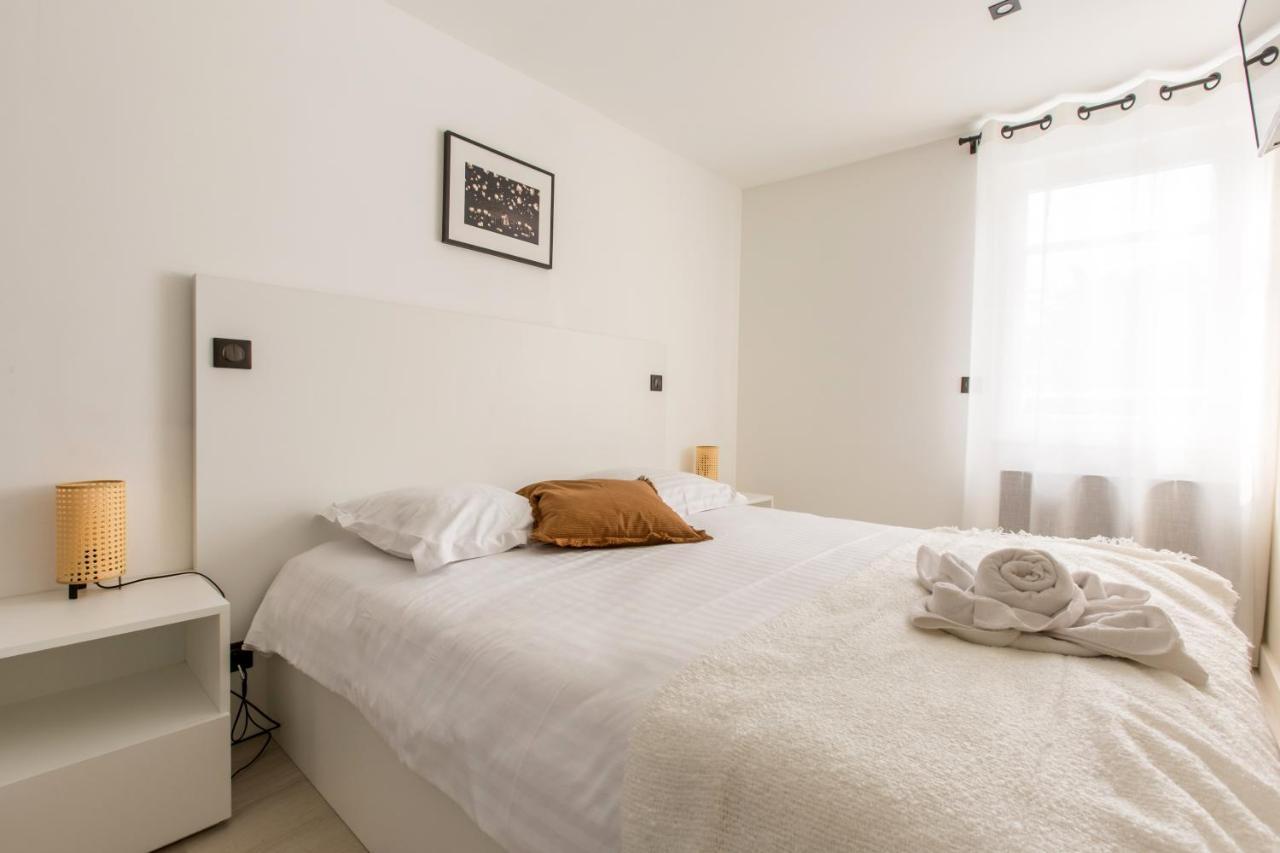 Appartement spacieux et moderne 4 chambres à 5mn à pieds République Lila Exterior foto