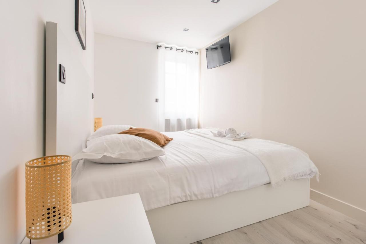 Appartement spacieux et moderne 4 chambres à 5mn à pieds République Lila Exterior foto